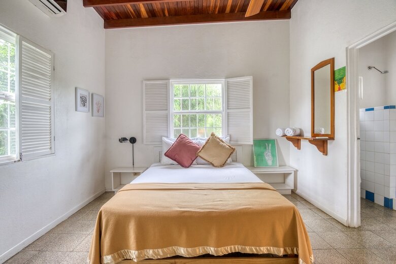 Hostal Selina Shared Manuel Antonio