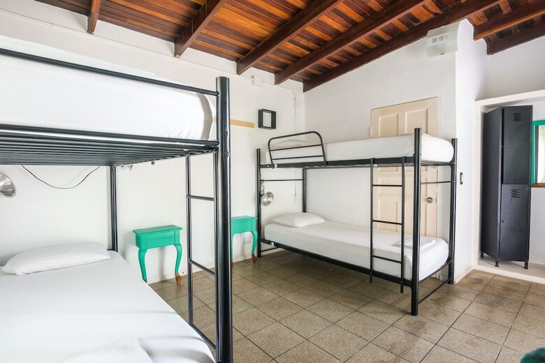 Hostal Selina Shared Manuel Antonio