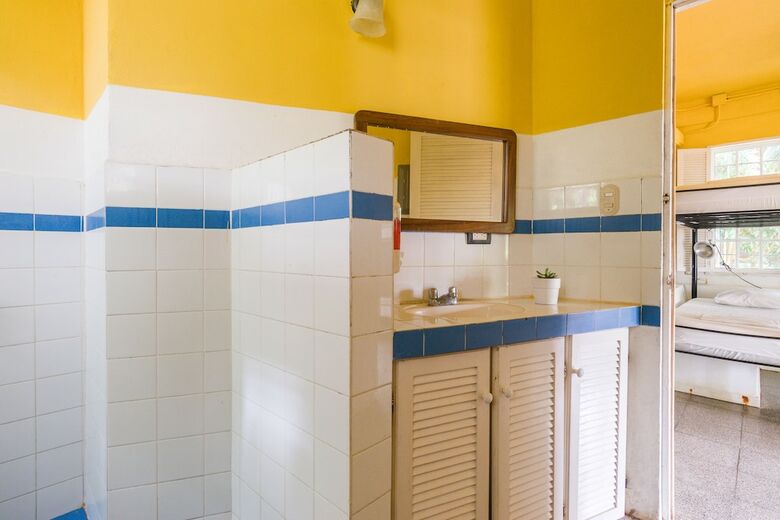 Hostal Selina Shared Manuel Antonio