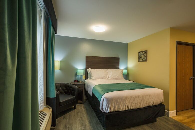 Hotel Hawthorn Suites By Wyndham St. Robert