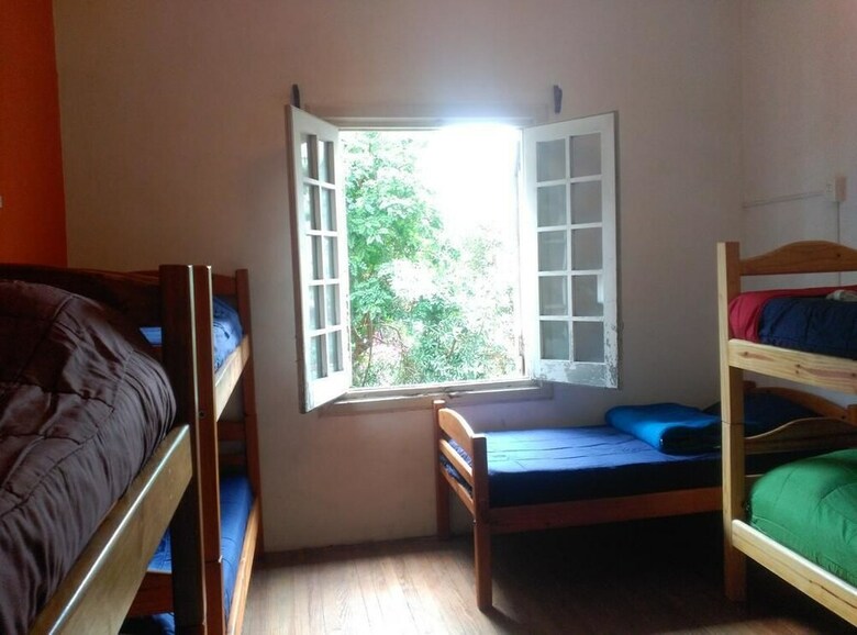 Hostal Pocitos Hostel