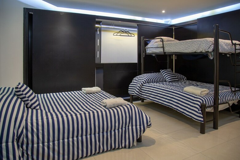Apartamentos Moderno & Amplio Ph En Aristoteles