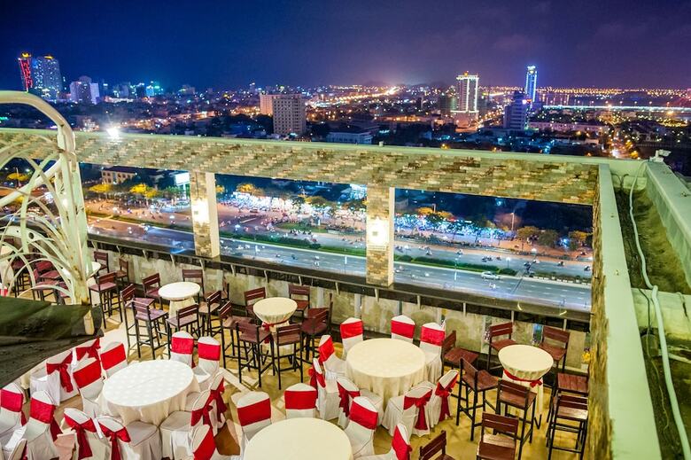 Da Nang Riverside Hotel
