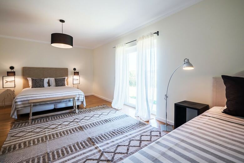 Sintra Surf Family Villa