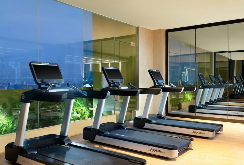 Hotel Doubletree By Hilton Surabaya