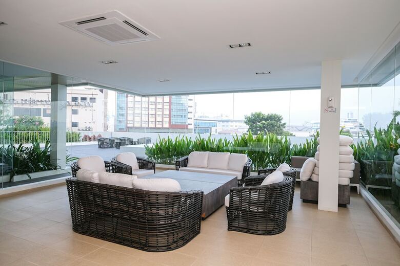 Apartamentos Lovina Residences At Harbour Bay