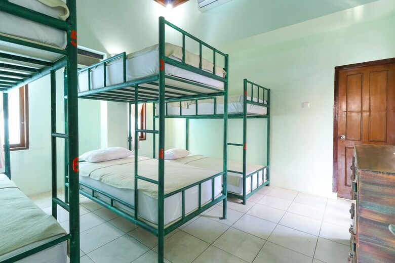 Hostal Buki Hostel Canggu - Adults Only