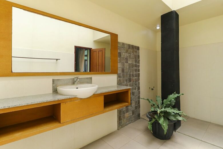 Hostal Buki Hostel Canggu - Adults Only