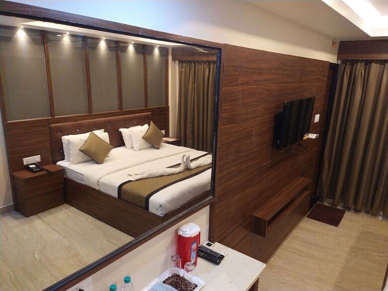 Hotel  White  Boutique