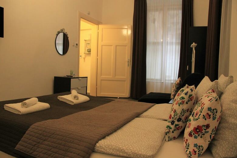 Duna Szecsi Apartmant