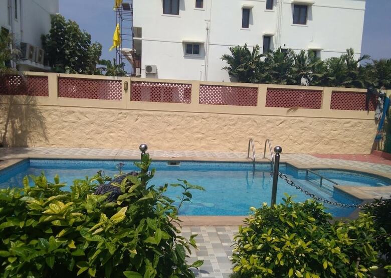 Villa Maxiprime Hotels Panaiyur