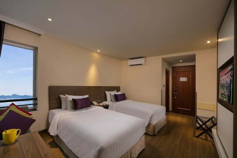 Halong Pearl Hotel