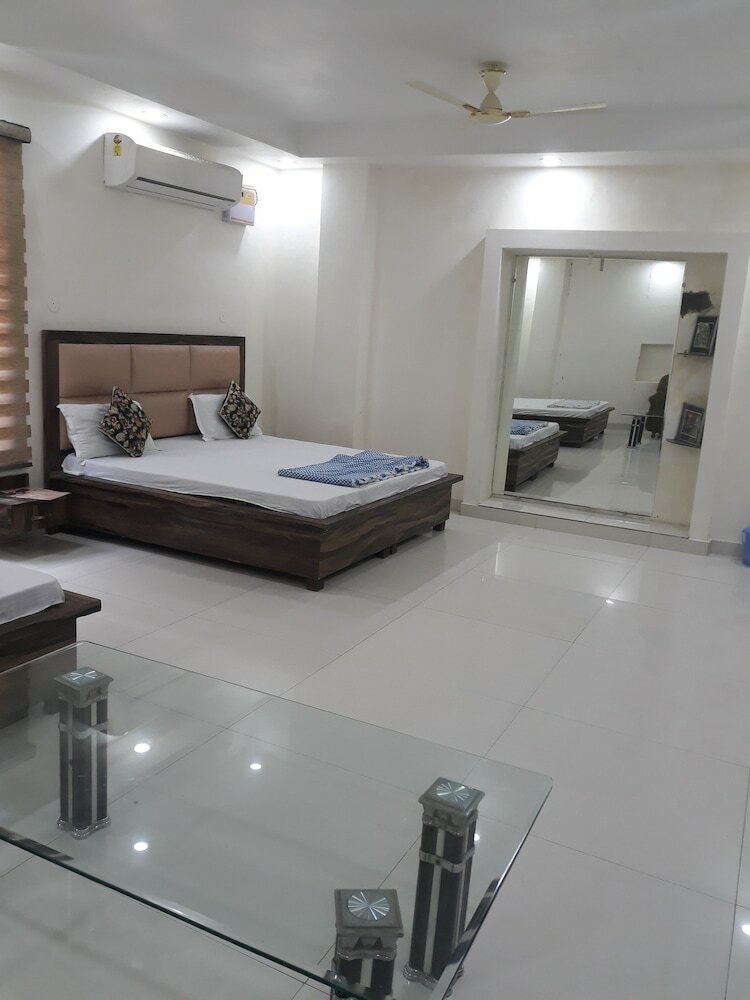 Hotel Sk Paradise