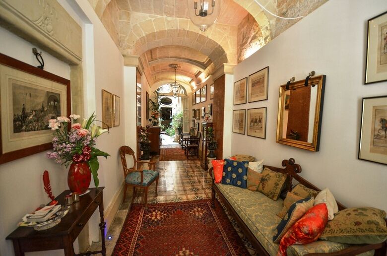 Hotel Palazzo Valletta Suites