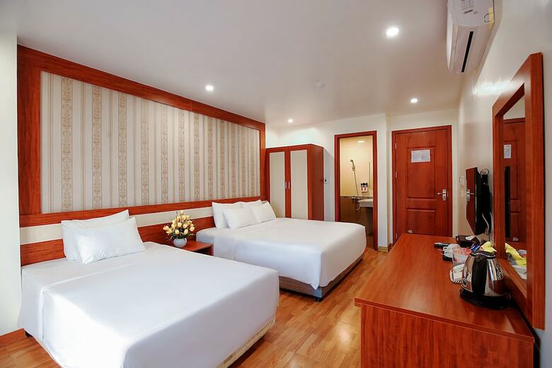 Hotel & Apartment Moment