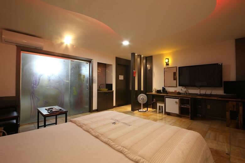 Hotel Midas
