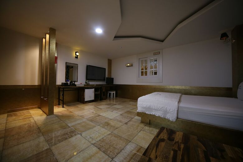 Hotel Midas