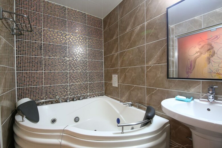 Hotel Midas