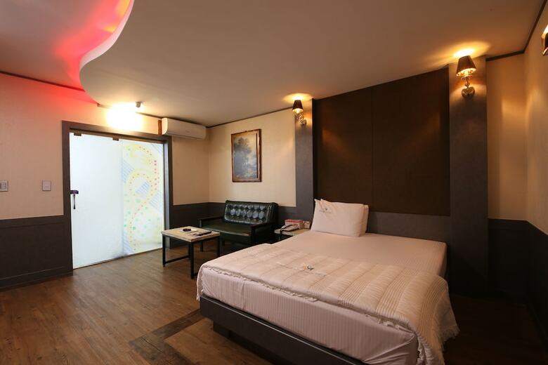 Hotel Midas