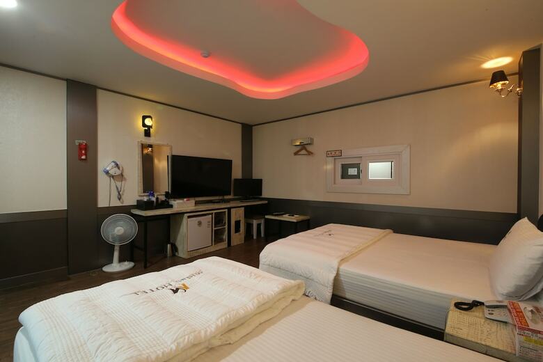 Hotel Midas