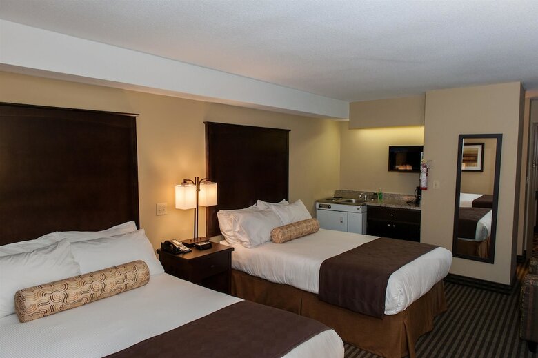 Best Western Maple Ridge Hotel