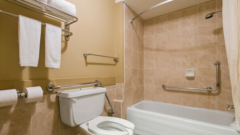 Best Western Maple Ridge Hotel