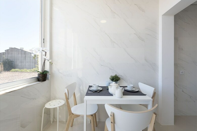 Bright & Sunny Beach House