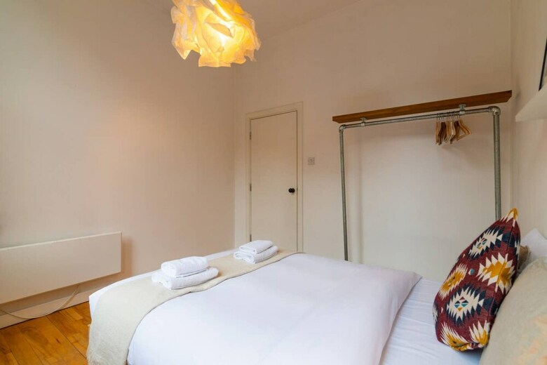 Characterful 2 Bedroom Apartment In Manchester