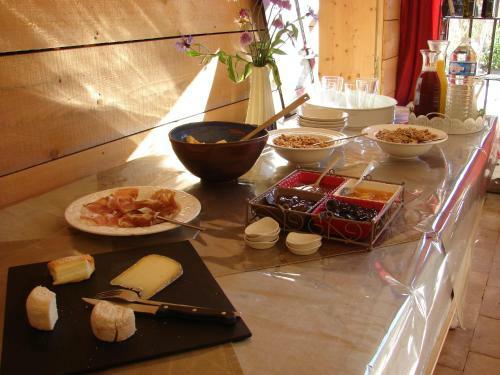 Hostal La Pierre Folle Chambres D'h�tes