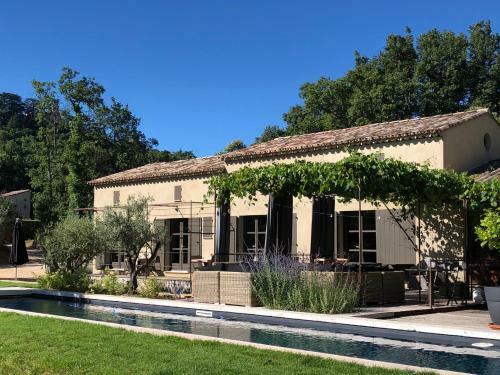 Bed & Breakfast Une Sieste En Luberon