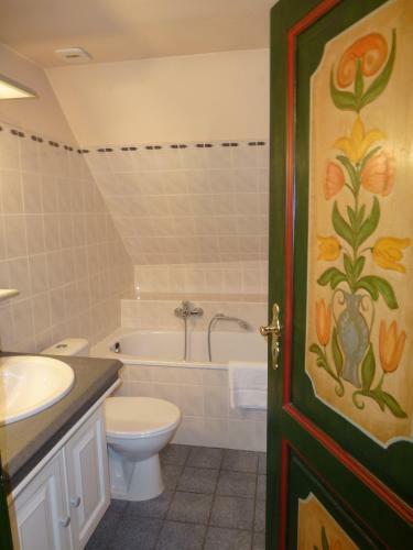 Hotel H�tel-r�sidence La Cour Du Bailli