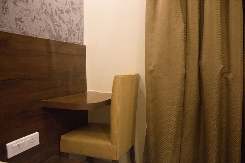 Hotel Highland Residency