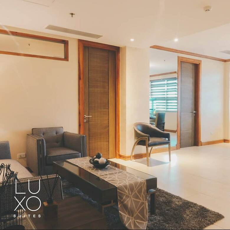Aparthotel Luxo Suites
