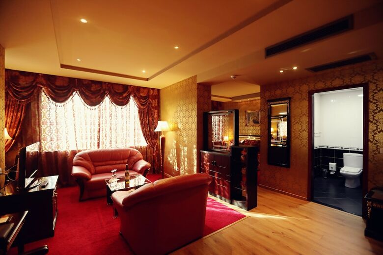 Europa Grand Hotel