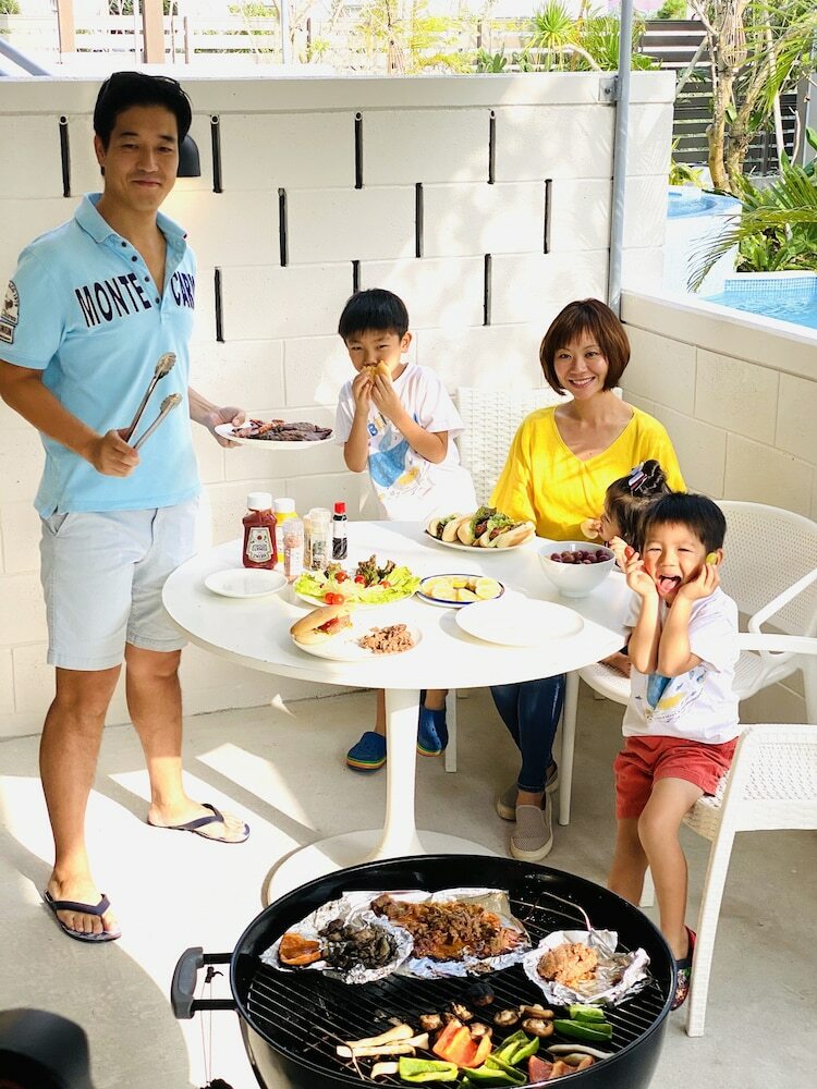 Villa Maeda Beach Hotel