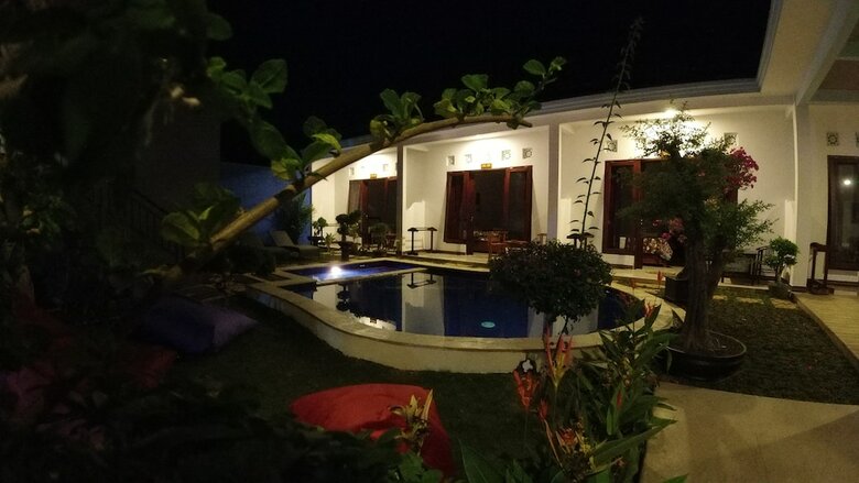 Hotel Authentic Lovina