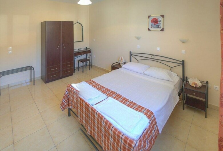 Apartamentos Dorana Trekking Hotel