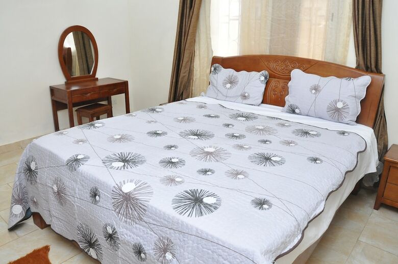 B2 Self Catering Apartments