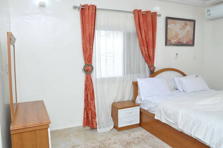 B2 Self Catering Apartments