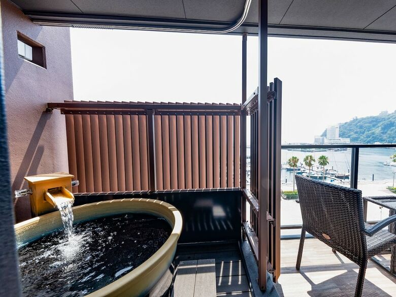 Hotel Livemax Resort Atami Sea Front