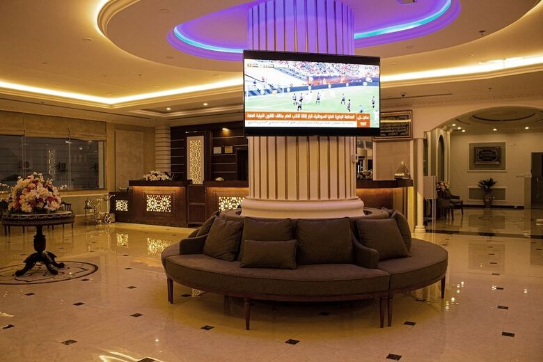 Rona Hotel