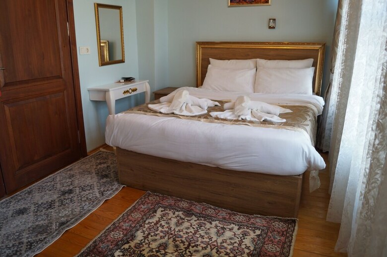 Turgut Hotel