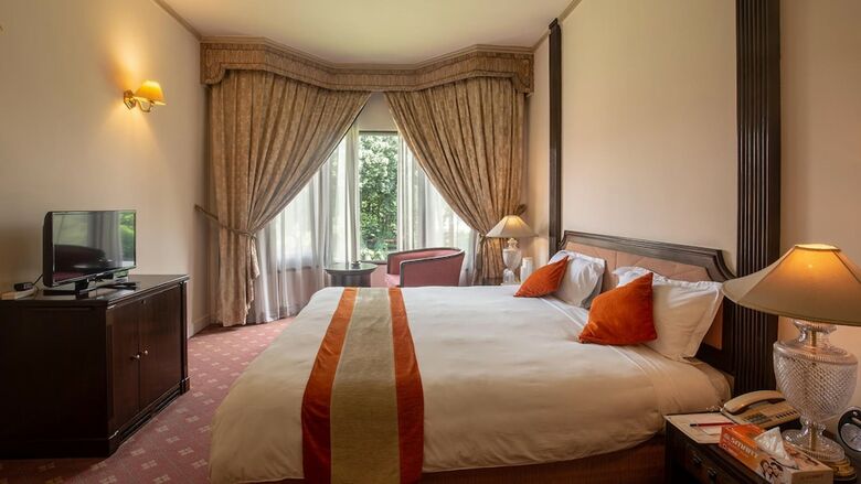 The Malla Hotel
