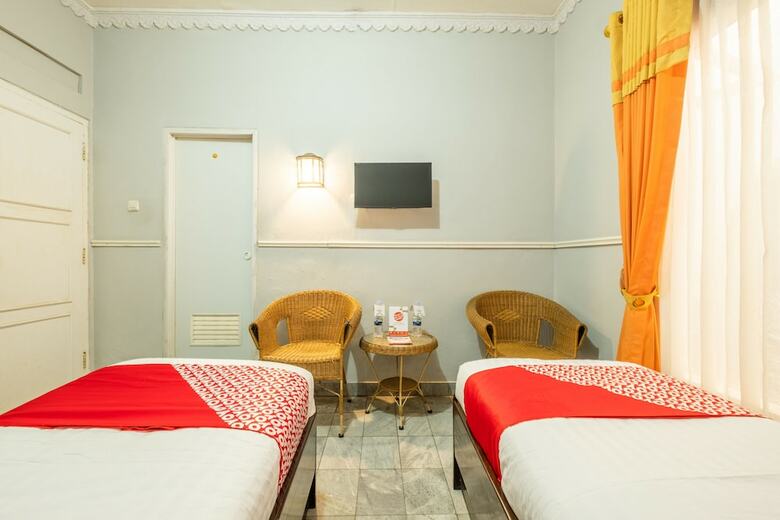 Hostal Oyo 1444 Hotel Patradisa