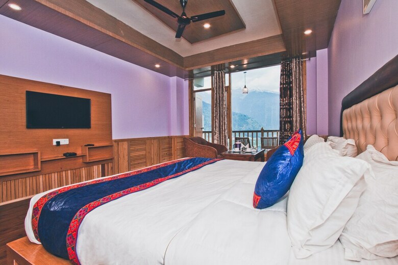 Hotel Bd Resort Manali