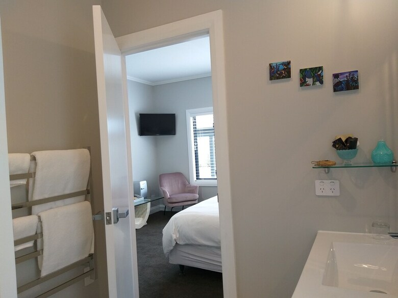 Bed & Breakfast @ Taupo