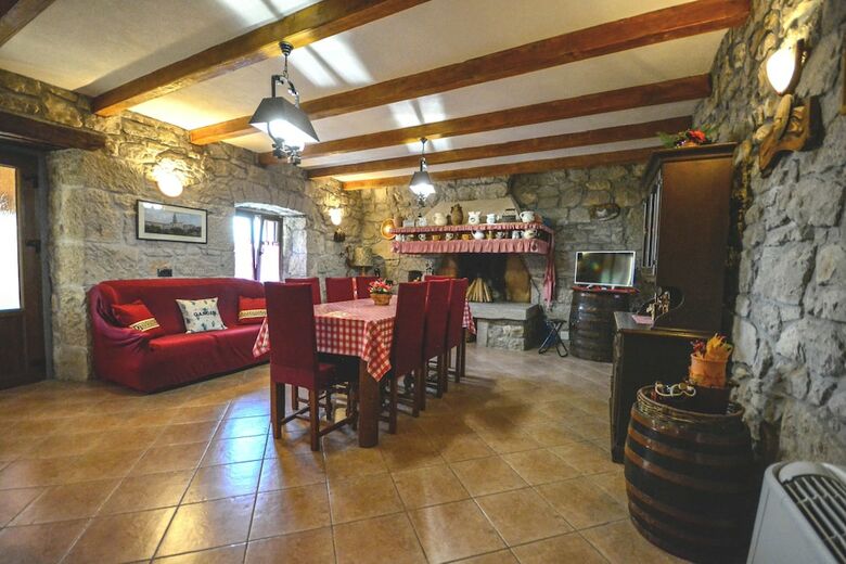 Villa Holiday Home Eda
