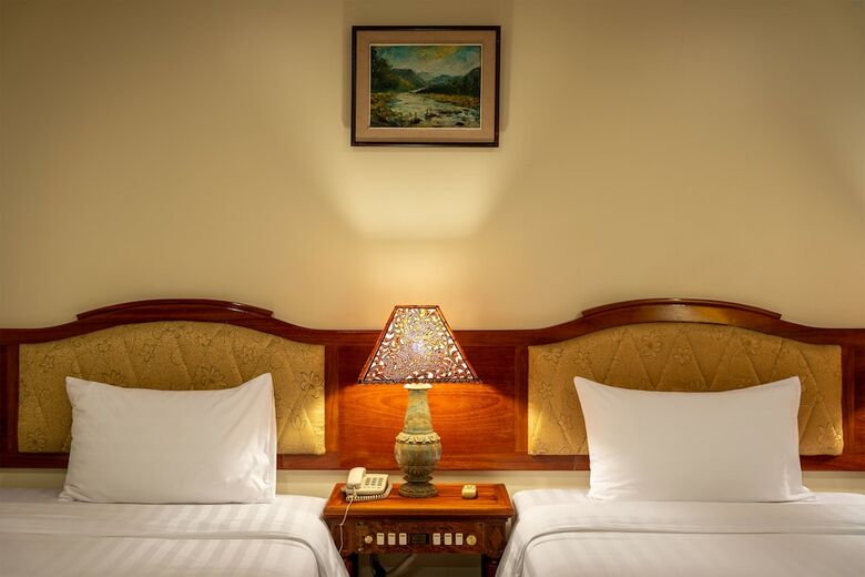 Dragon Royal Angkor Hotel