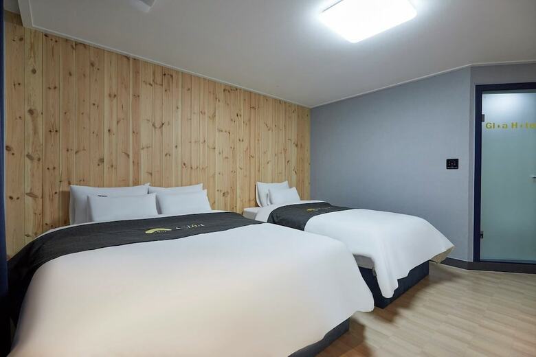 Gloa Hotel
