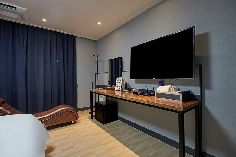 Gloa Hotel